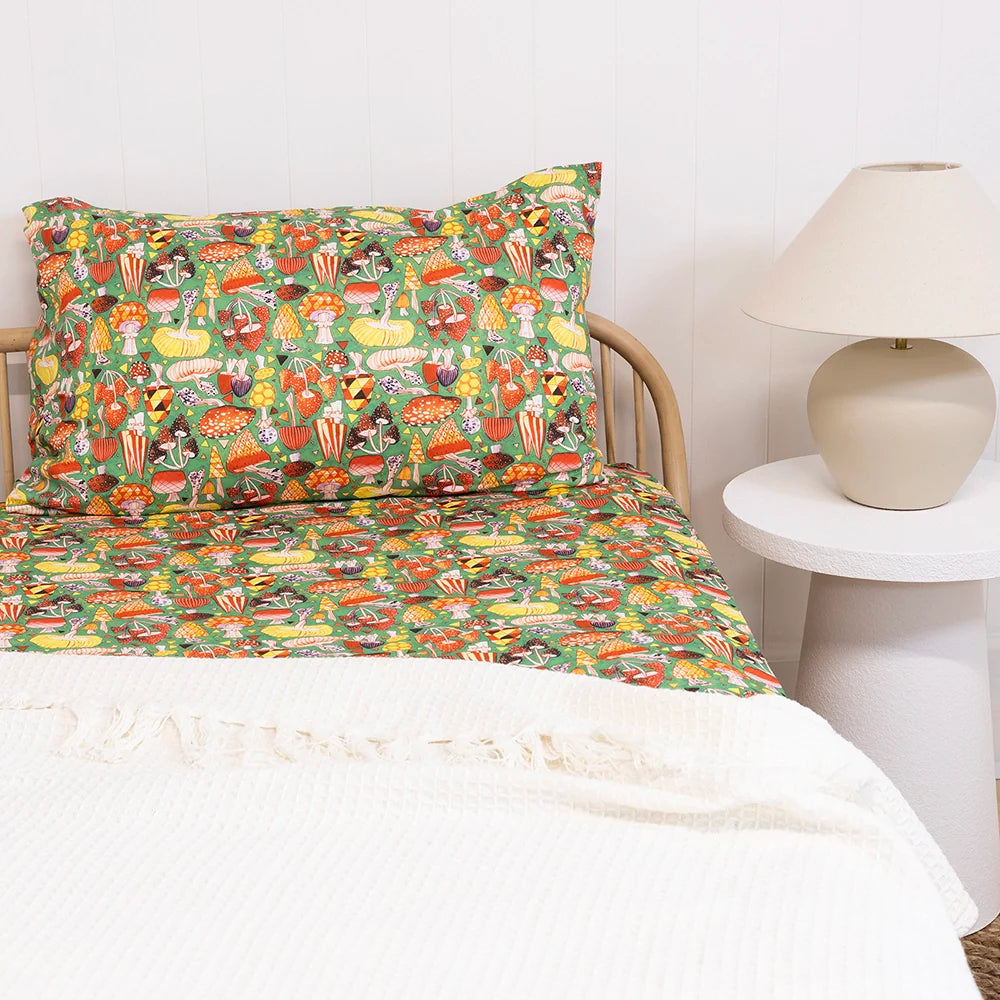 Emerald Wonderland Single Fitted Sheet