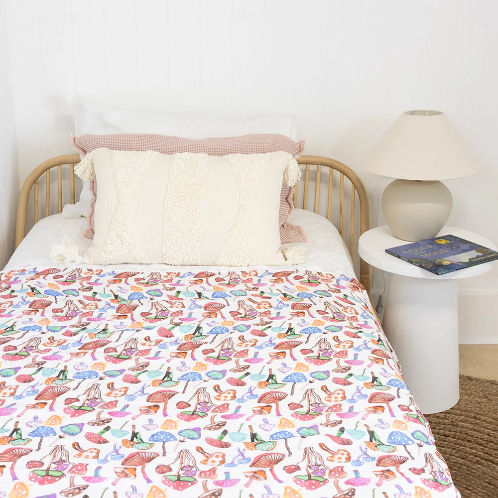 Tiny Toadstools Single Blanket