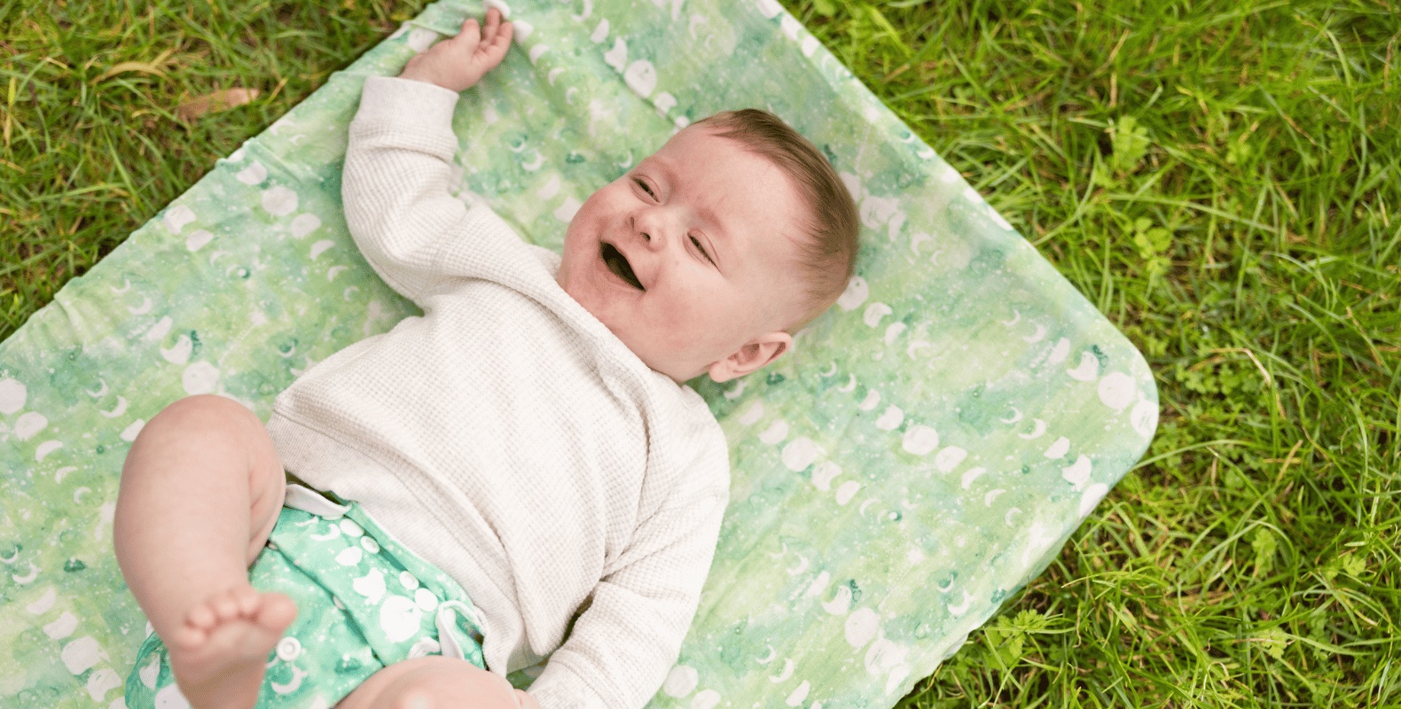 Travelling with Cloth Nappies: What to Pack and How It Works