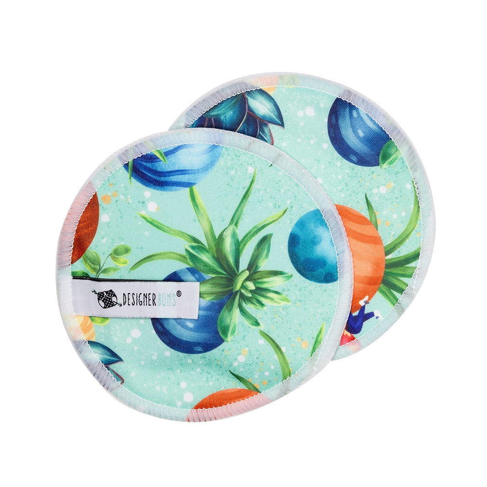 Planetarium Nursing Pad Set.